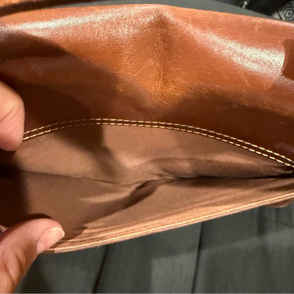 Vintage Etienne Aigner Brown Leather Handbag - Picture 5 of 8